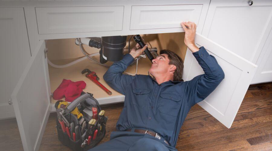 Local water heater installation in Pleasanton, TX